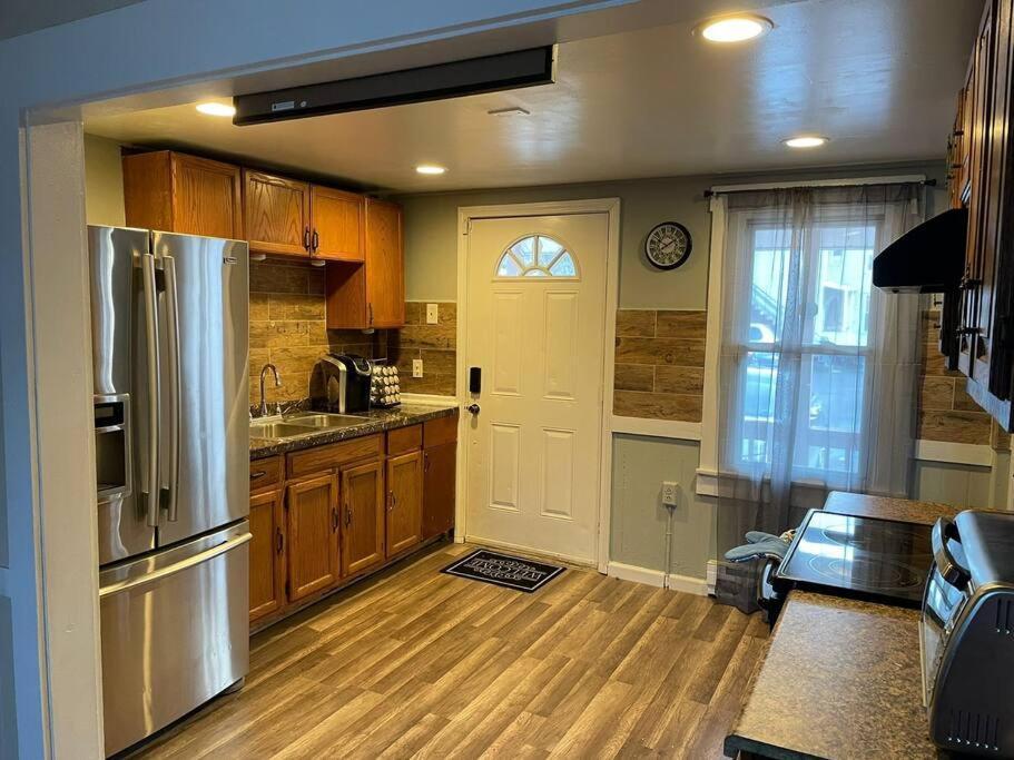 Comfortable Home Away From Home East Hartford Exterior foto
